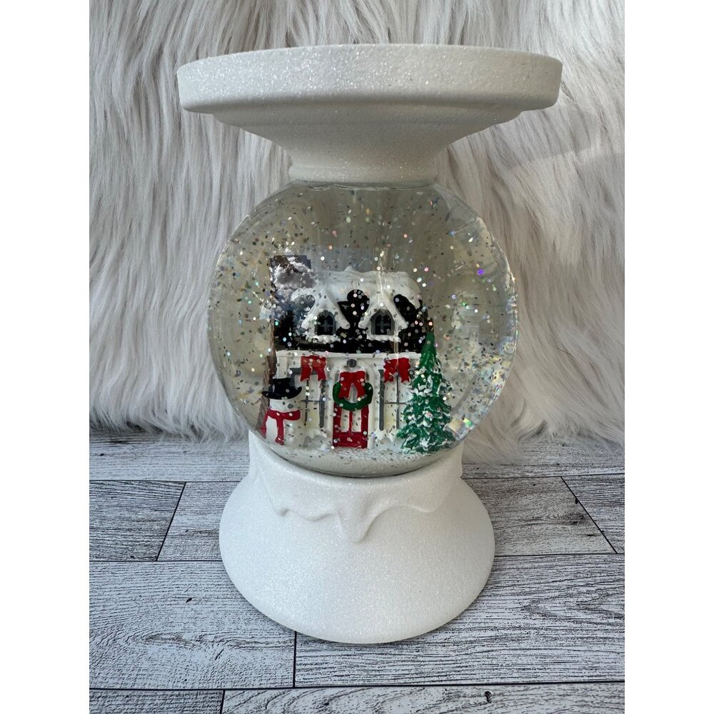 Bath and Body Works Holiday House Water Globe 3 Wick Light Up Candle Holder Pede